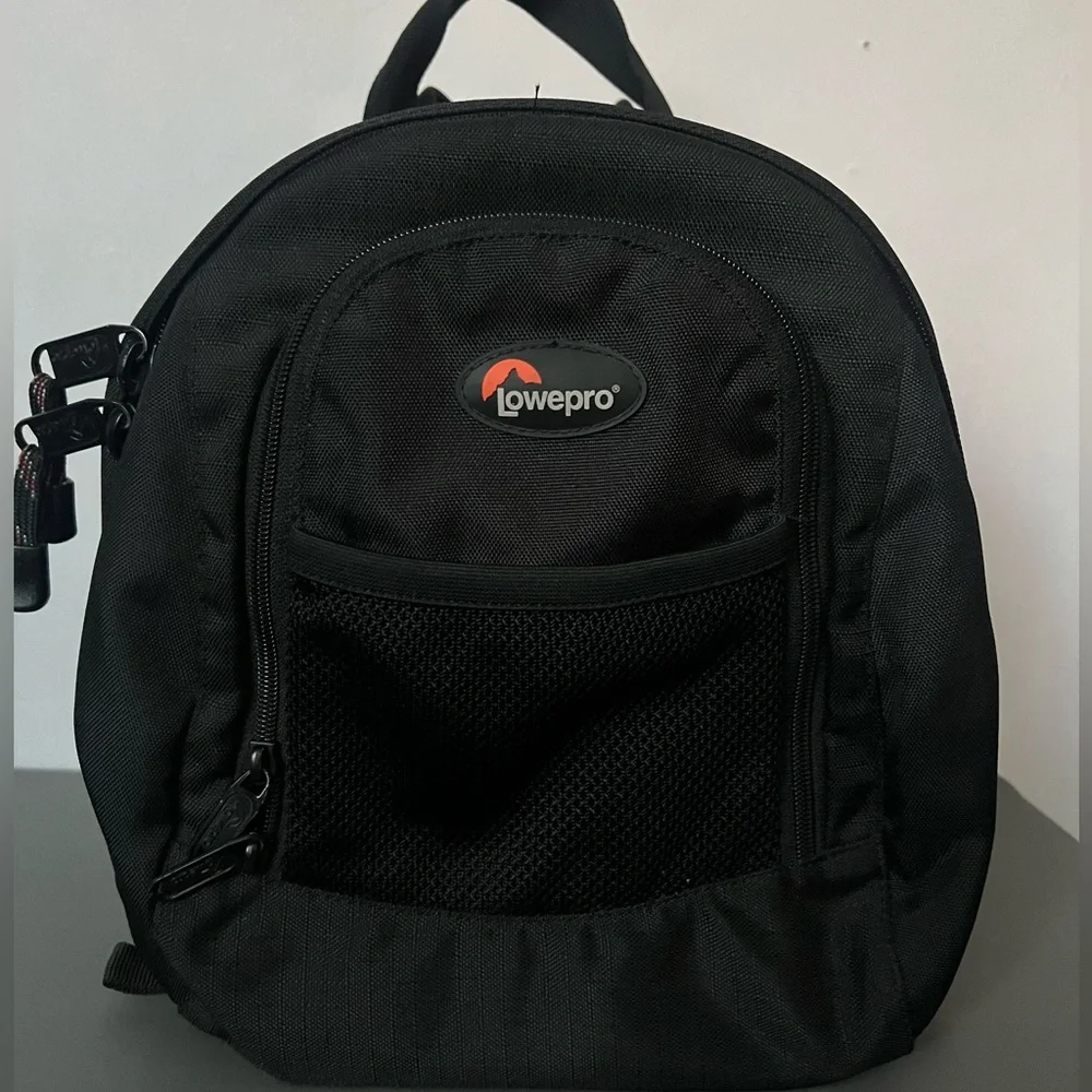 Lowepro Micro Trekker 100 Camera Bag